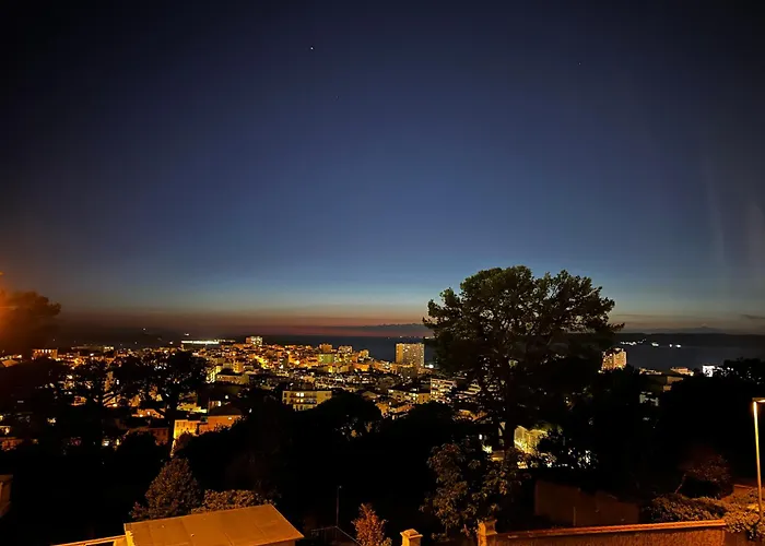 Charmant T2 - Vue Imprenable Sur Marseille