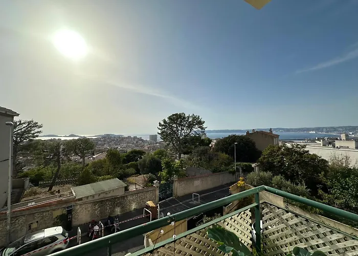 Charmant T2 - Vue Imprenable Sur Marseille